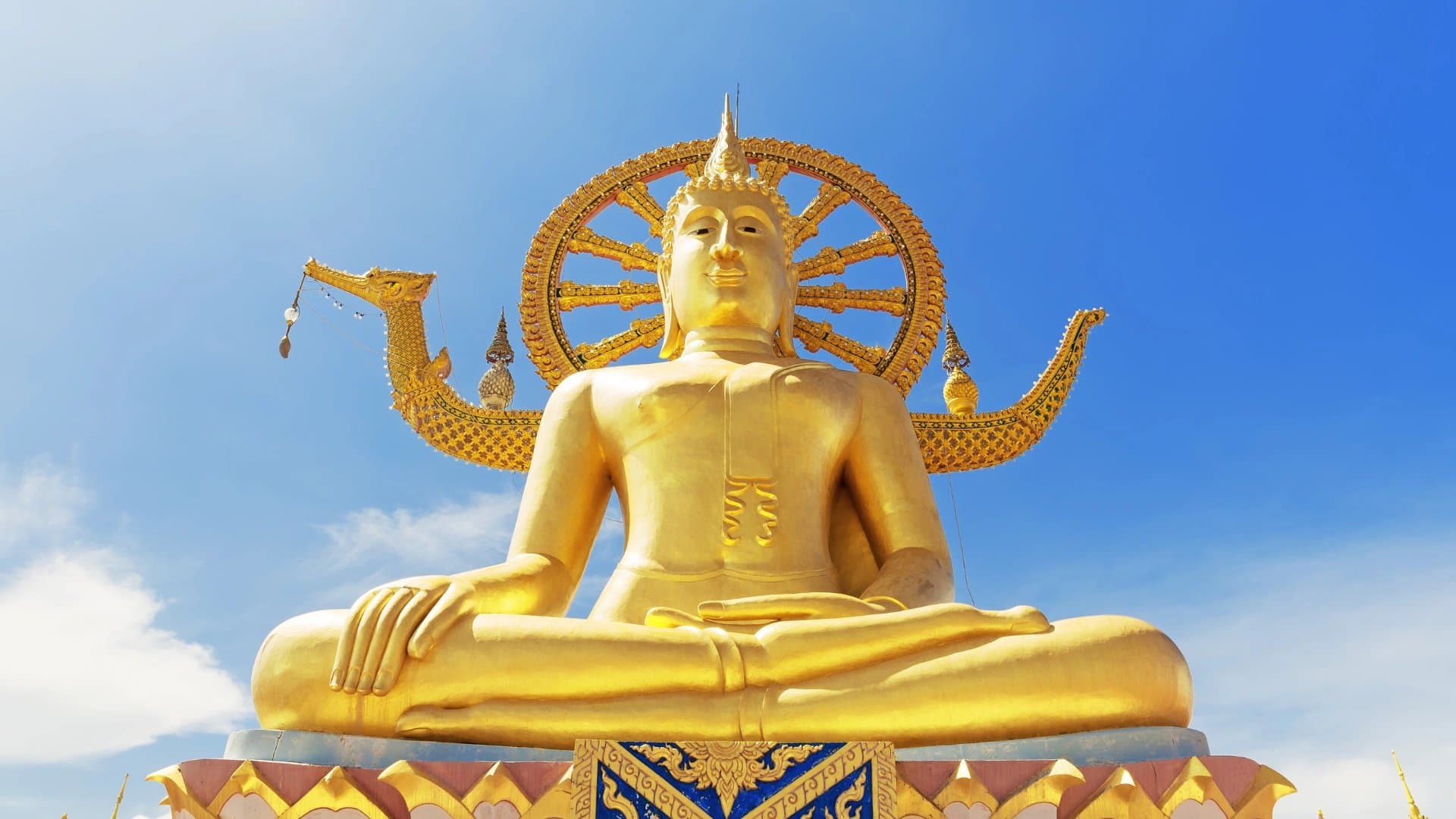 蘇梅島大佛廟 Big Buddha 金色大佛地標