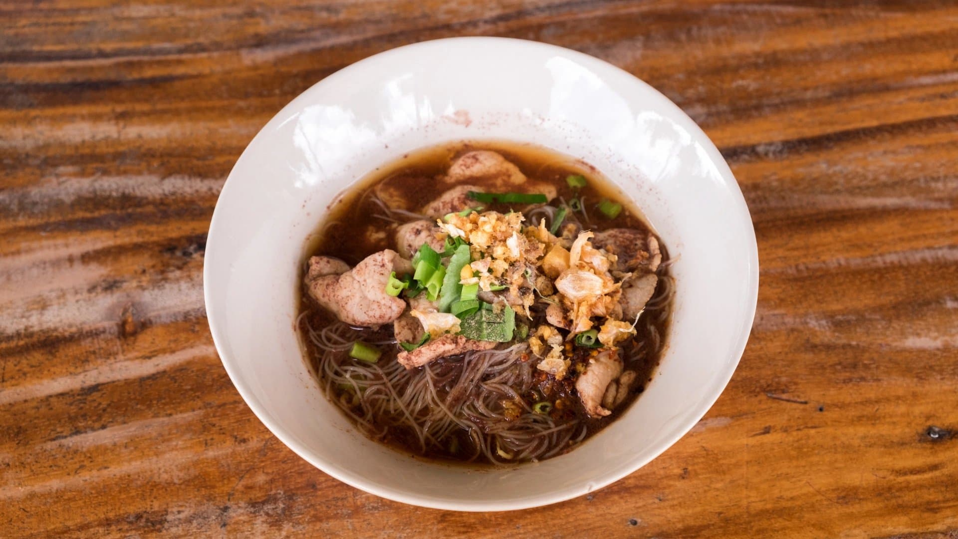 曼谷泰式船麵 Boat Noodles 必吃街頭美食
