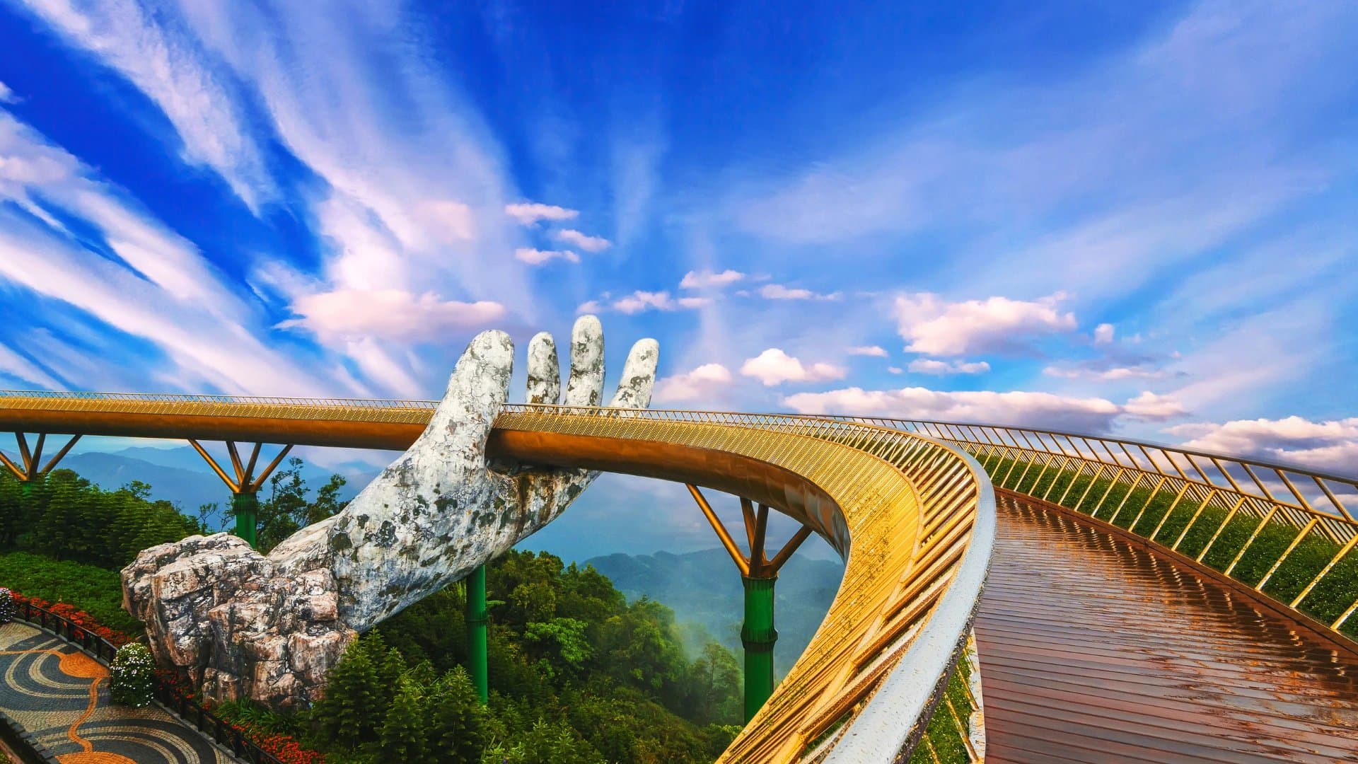 峴港巴拿山 Ba Na Hills 黃金橋 Golden Bridge