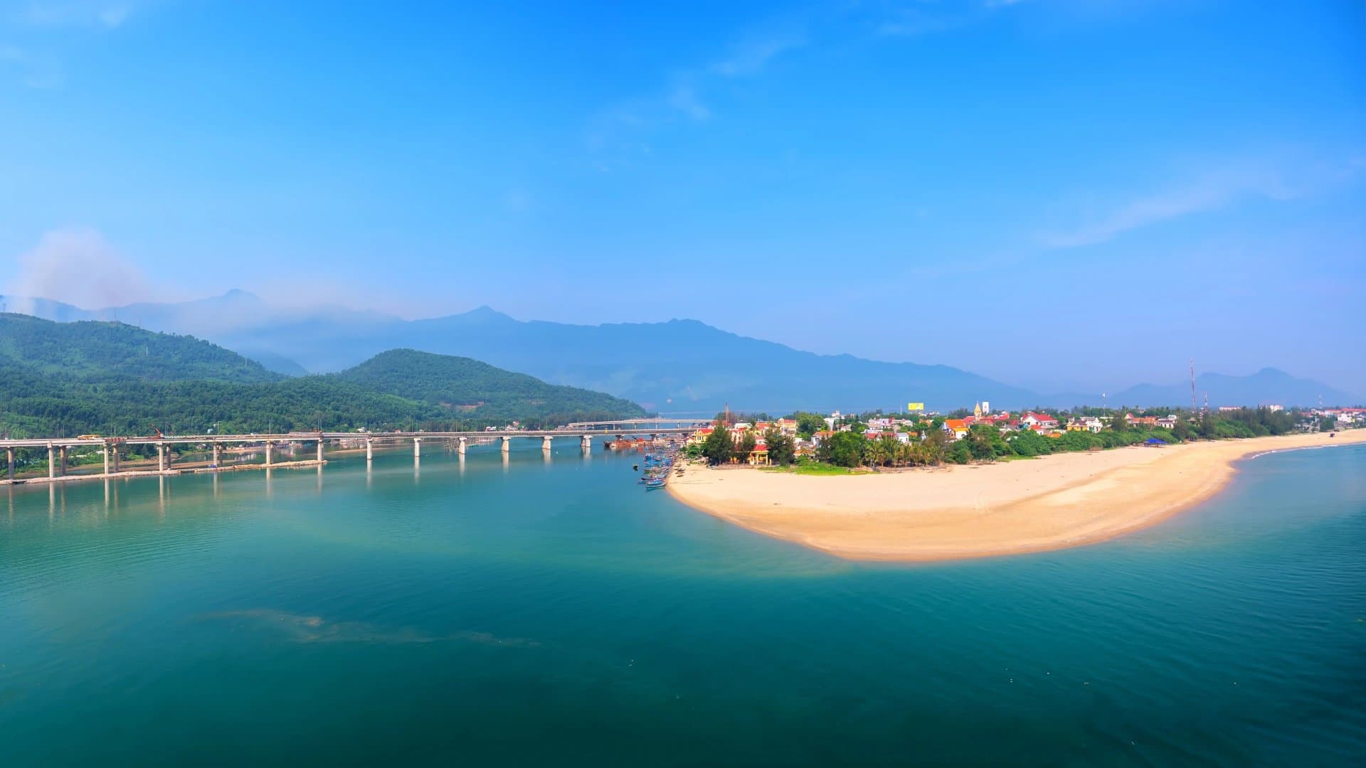 富國島翁朗海灘（Ong Lang Beach）西海岸白沙與椰林