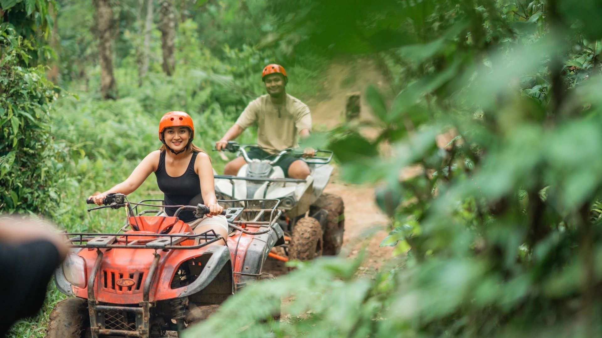 騎 ATV 叢林路線