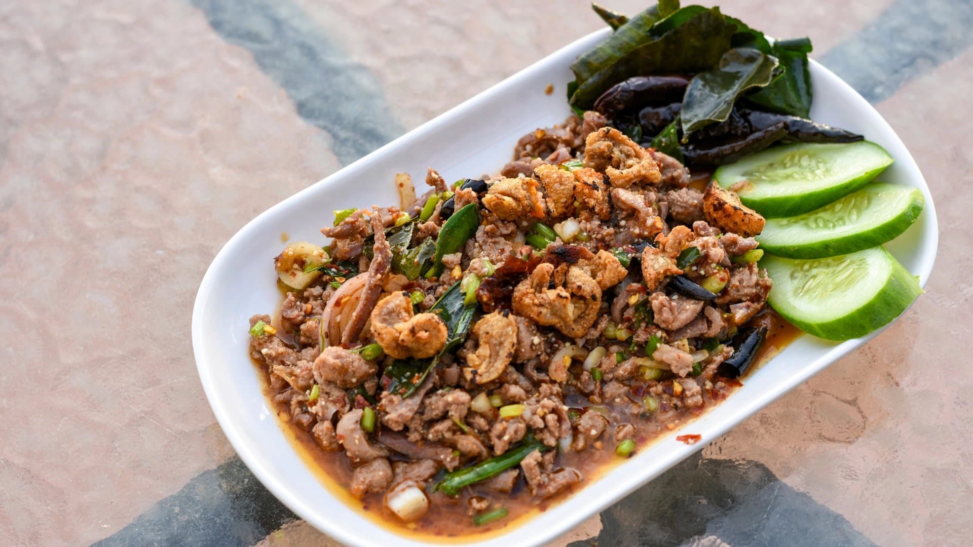 清邁 Larb 肉末沙拉泰北料理